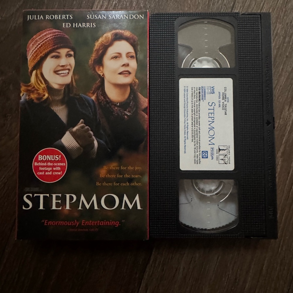 VHS Stepmom 1999 Julia Roberts Susan
Sarandon Drama Movie